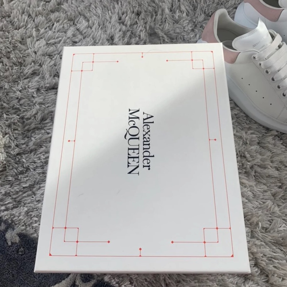 Alexander McQueen White Leather Sneakers with Blush Heel Tab - Picture 9 of 9